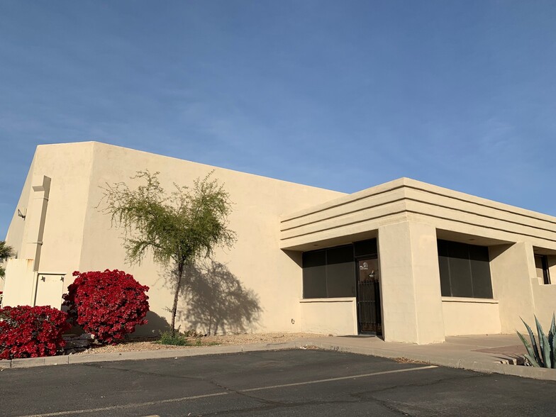 1214 N Stadem Dr, Tempe, AZ à louer - Photo de l’immeuble – Image 3 sur 5