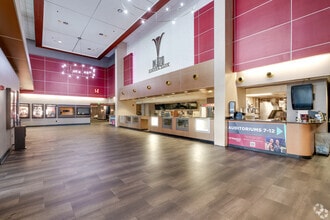 121-189 S Orange Ave, Orlando, FL à louer Photo intérieure– Image 2 sur 20