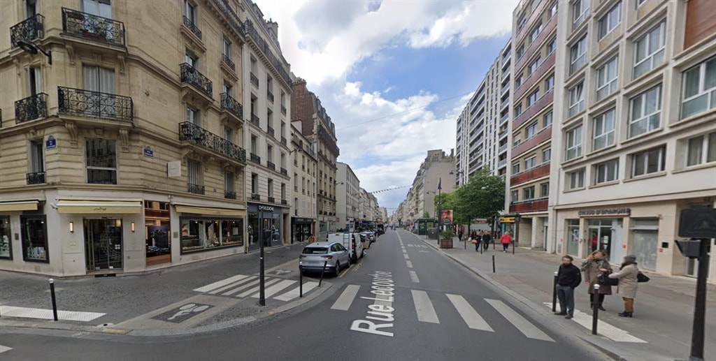 57 Rue Lecourbe, Paris à louer Photo de l’immeuble– Image 1 sur 2