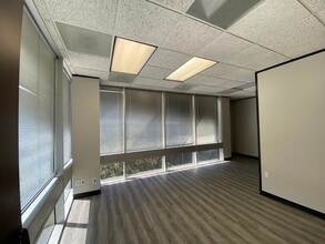 2901 Wilcrest Dr, Houston, TX à louer Photo intérieure– Image 1 sur 4