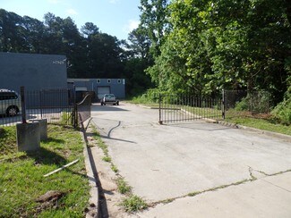 Plus de détails pour 2626 Lithonia Industrial Blvd, Lithonia, GA - Industriel/Logistique à vendre