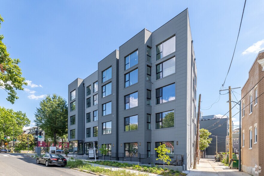 4328 Georgia Ave NW, Washington, DC à louer - Photo de l’immeuble – Image 2 sur 6