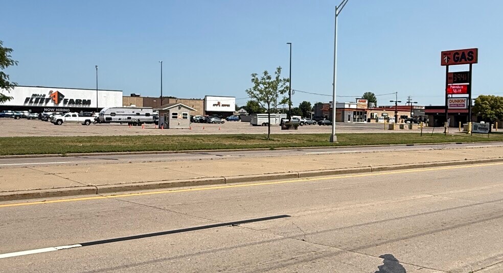 5541 US Highway 10 E, Stevens Point, WI à louer - Photo du quartier – Image 3 sur 8
