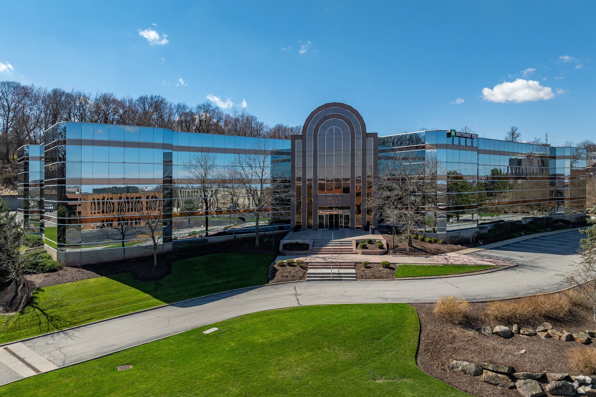 6480 Rockside Woods Blvd, Independence, OH à louer Photo principale– Image 1 sur 6