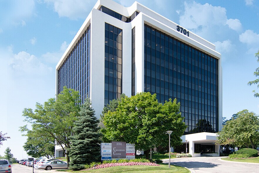 3701 Algonquin Rd, Rolling Meadows, IL à louer - Photo principale – Image 1 sur 12