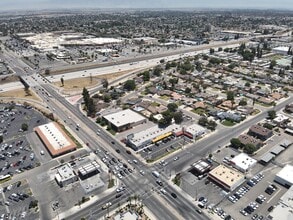 3699 Ming Ave, Bakersfield, CA - VUE AÉRIENNE  vue de carte - Image1