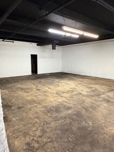 297 Babcock St, Buffalo, NY à louer - Photo de l’immeuble – Image 3 sur 11