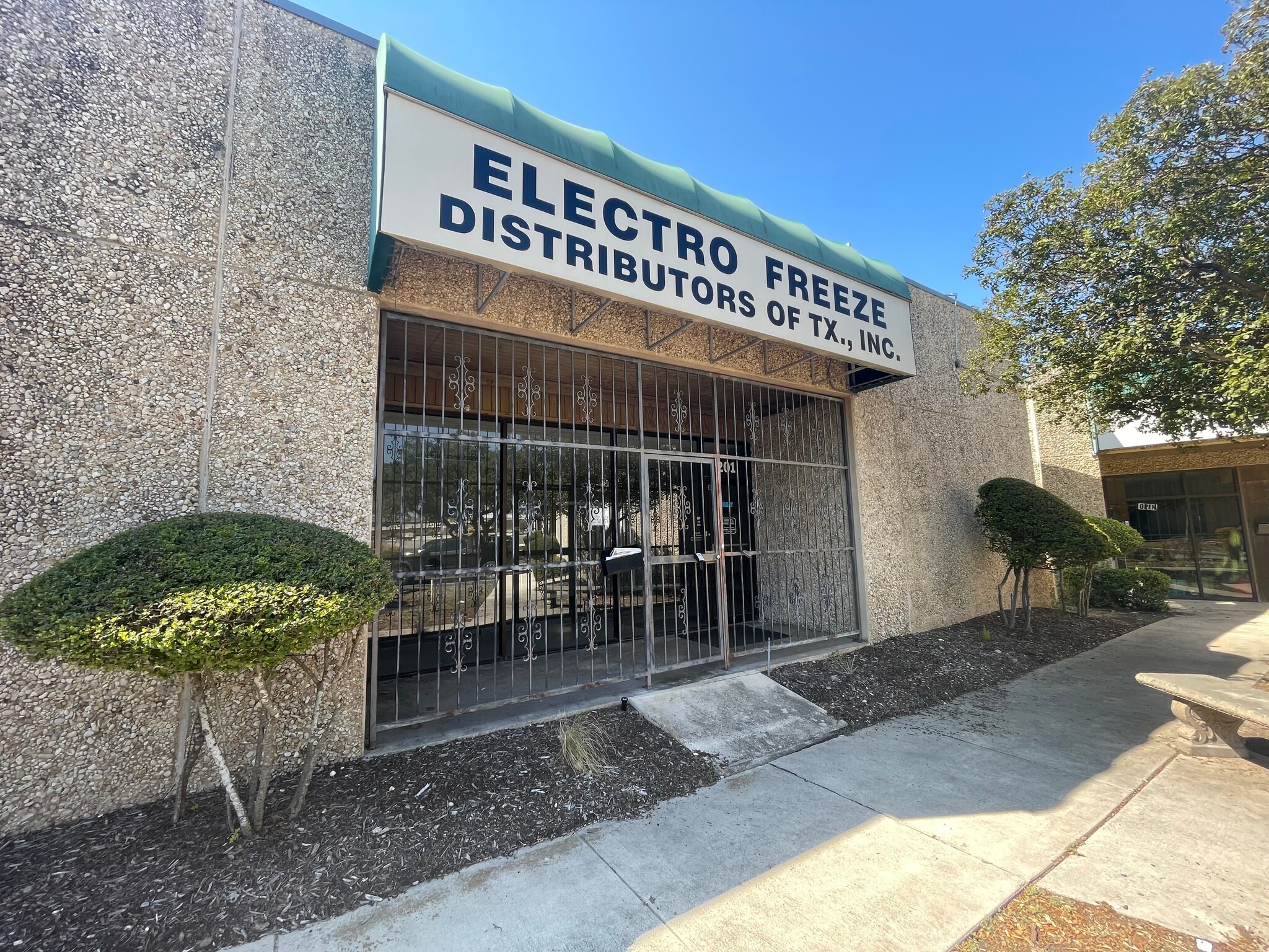 2800 NE Loop 410, San Antonio, TX à louer Photo intérieure– Image 1 sur 11